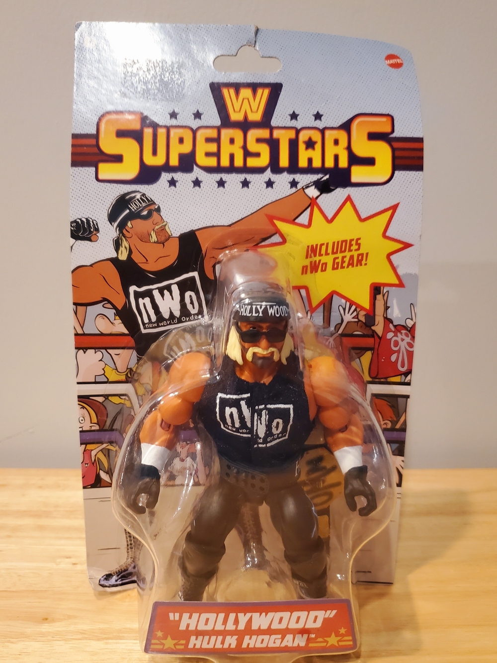 Mattel W Superstars "Hollywood" Hulk Hogan Action Figure